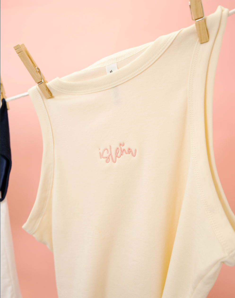 Isleña Crop Tank